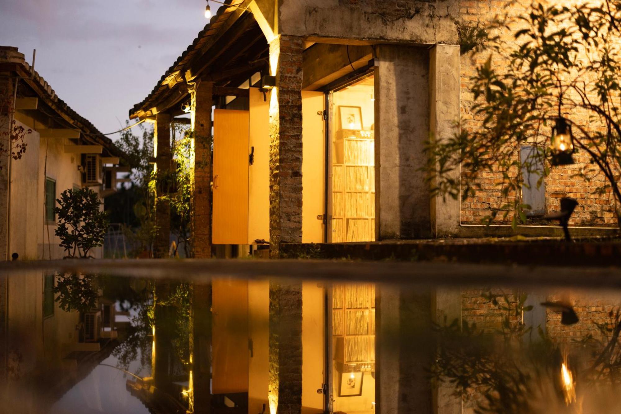 香蕉與黑膠 Yellow And Black Guest House Mei-nung Екстер'єр фото
