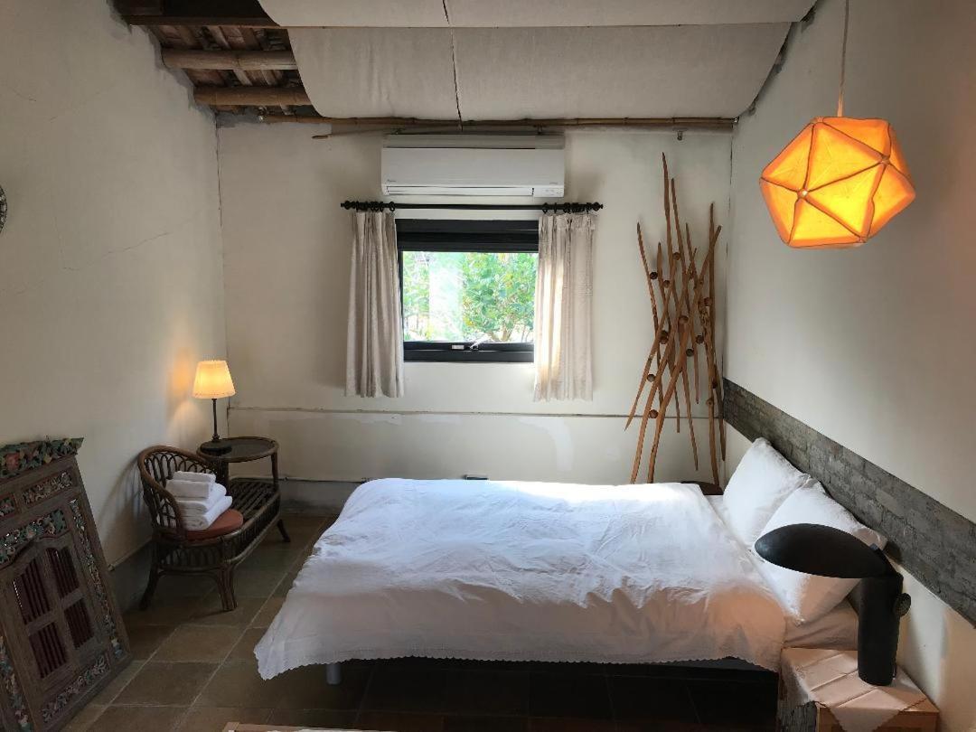 香蕉與黑膠 Yellow And Black Guest House Mei-nung Екстер'єр фото